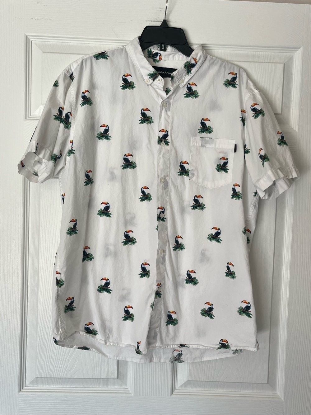 Molokai Surf Co. Toucan Print Short Sleeve Button Down Shirt